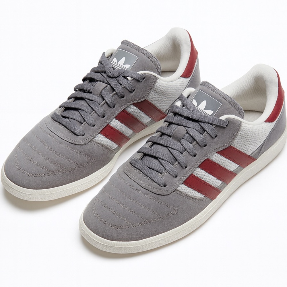 Adidas Men’s Size 8.5